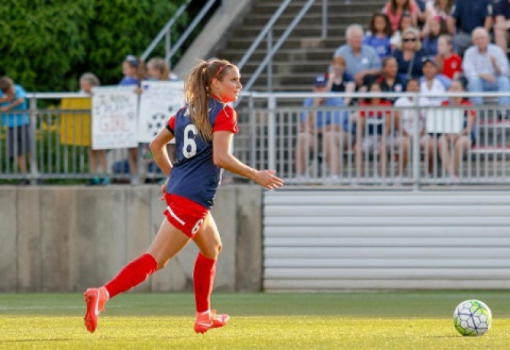Shelina, jogadora de futebol do Canadá