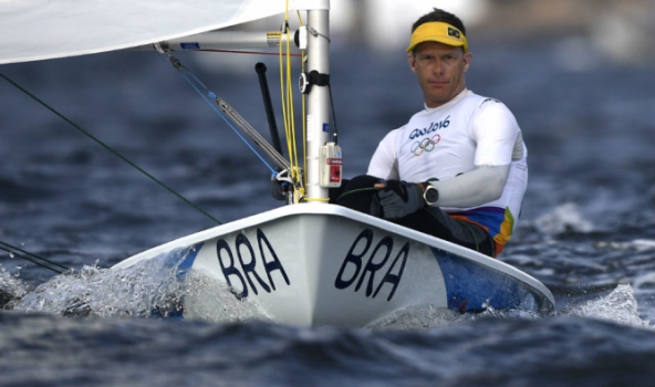 Robert Scheidt, velejador brasileiro (Foto: WILLIAM WEST / AFP)