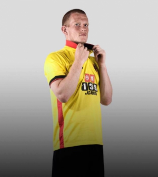 Camisa titular do Watford