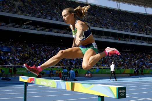 Atletismo 300m com obstáculo - Juliana dos Santos
