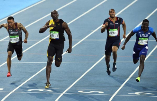 Rotina; Bolt em mais uma vitória