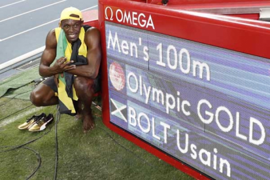 Bolt e seu jeito brincalhão para comemorar o ouro