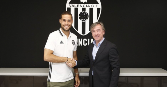 Mario Suárez - Valencia