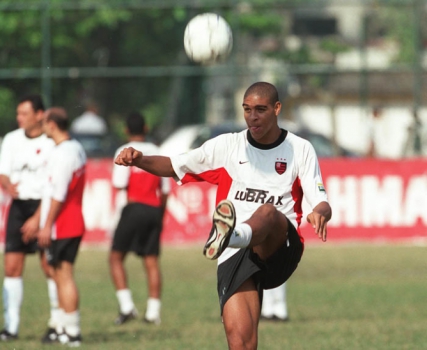 Adriano - Flamengo 2000