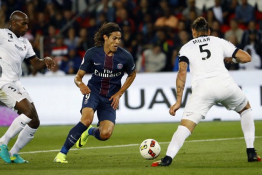 Cavani - PSG x Metz