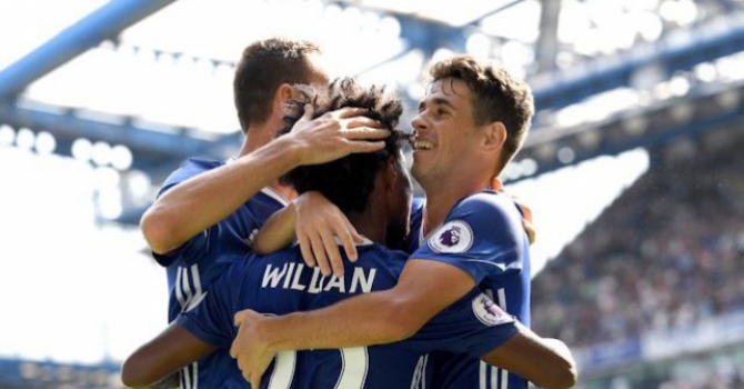 Oscar e Willian - Chelsea x Burnley