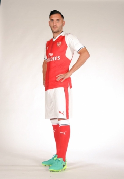 Lucas Pérez - Arsenal