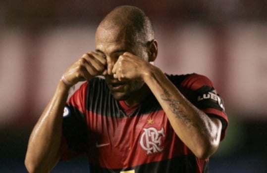 Souza - gesto de chororô