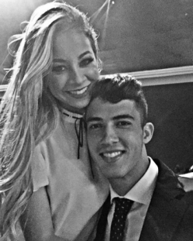 Gustavo Henrique e a namorada Leticia