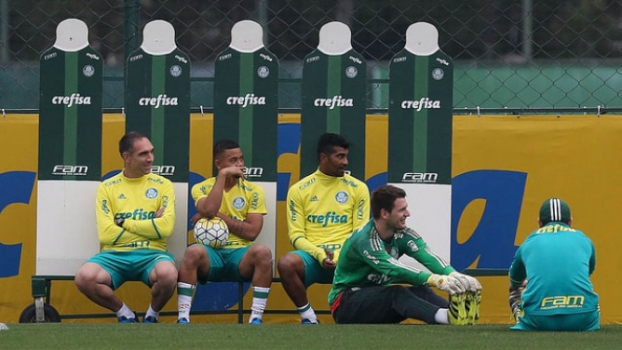 Prass evolui bem, mas Palmeiras não quer queimar etapas na recuperação