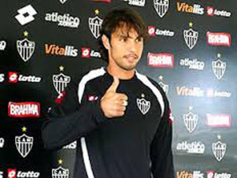 Goleiro Fabián Carini joga no modesto Juventud do Uruguai. Mas já foi da Celeste e do Galo
