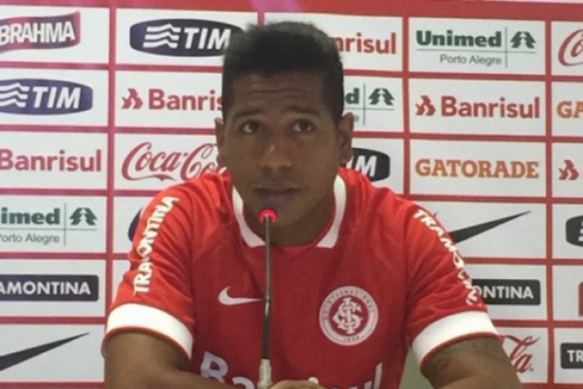 Nico Freitas jogou pelo Inter. Volante uruguaio agora é do Peñarol