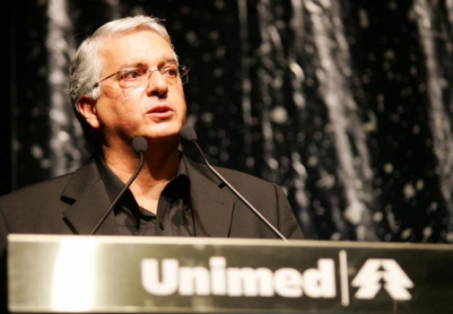 Celso Barros