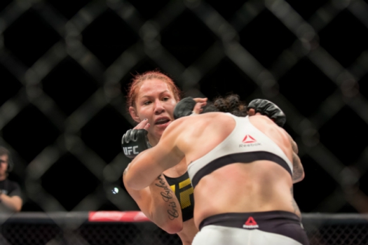 Cyborg x Lansberg - UFC Brasília