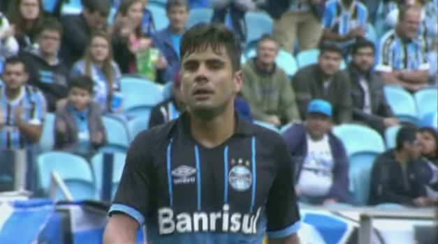 Henrique Almeida - no jogo Grêmio 1x0 Chapecoense