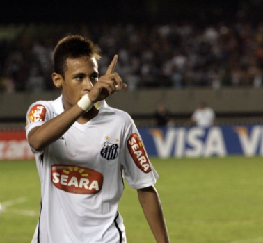 2010 - Neymar era a maior expressão dos Meninos da Vila que deram show no torneio