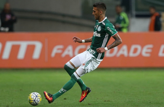 Rafael Marques contra o Coritiba