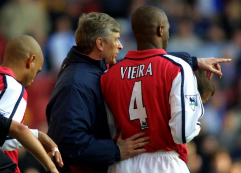 Arsène Wenger - 2001 - Com Vieira