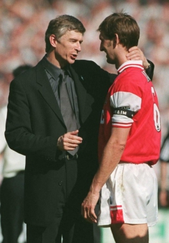 Tony Adams e Wenger
