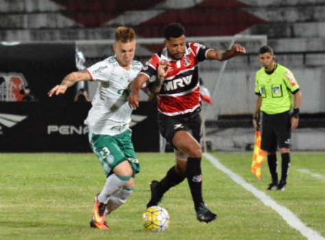 ATUAÇÕES: Com golaço, Zé Roberto é protagonista no Verdão