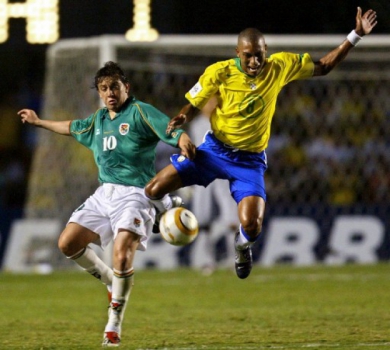 Gilberto Silva - Brasil x Bolívia - Eliminatórias da Copa de 2006
