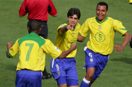 Gilberto Silva - Brasil x Bolívia - Eliminatórias da Copa de 2006