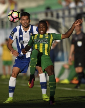 Alex Telles - Tondela x Porto