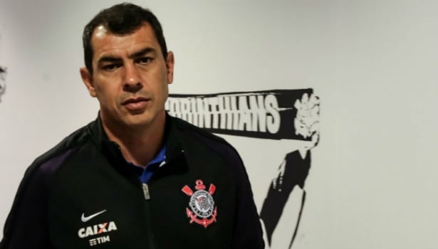 Corinthians decide efetivar Fabio Carille como técnico do time em 2017
