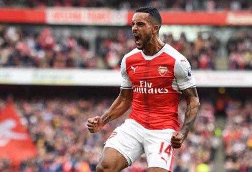 Walcott - Arsenal x Swansea