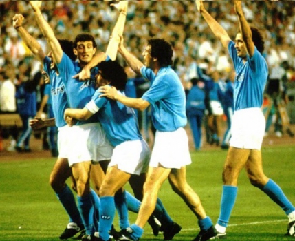 E foram dois Scudettos, em 1987 e 1990. Os únicos do Napoli até hoje