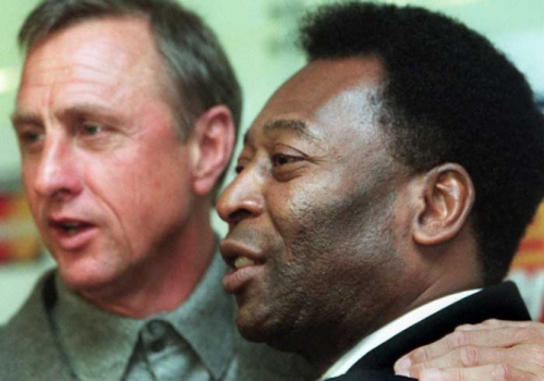 Os maiores de seu país, Pelé, pelo Brasil, e o holandês Johan Cruyff