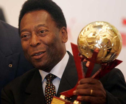 Após se aposentar, Pelé ganhou diversos prêmios e homagens por seus feitos
