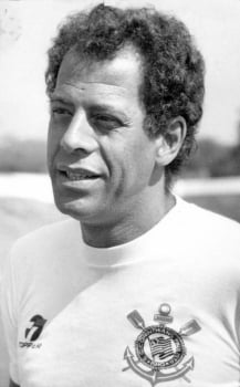 Carlos Alberto Torres passou pelo Corinthians