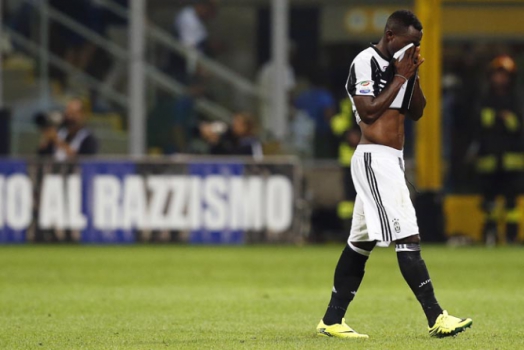Asamoah, com lesão no menisco, retorna em janeiro ao time da Juventus