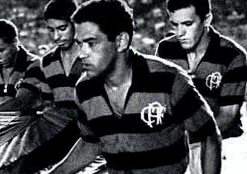 Garrincha, com a camisa do Flamengo