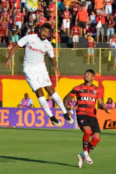 Atacante Marinho, do Vitória