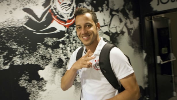 Corinthians é avisado de interesse da China, mas tenta manter Rodriguinho