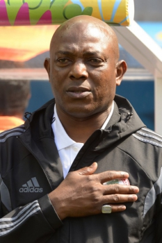 Stephen Keshi treinou a Nigéria na Copa e morreu em junho passado, aos 54 anos, vítima de ataque cardíaco