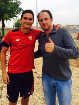 Rogério Ceni - Com Ganso, no Sevilla