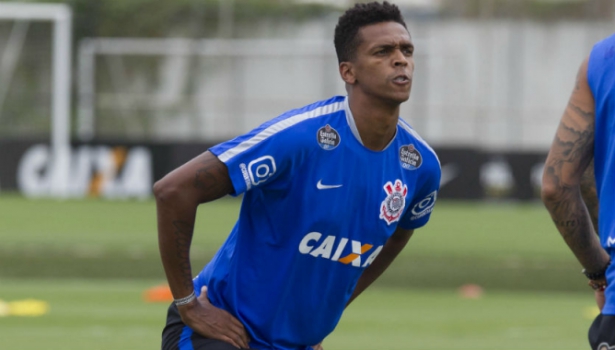 Corinthians admite que Libertadores 'dará peso a mais' por contratações