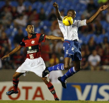 O atacante Richard Morales foi outro a defender o Grêmio entre 2008 e 2009