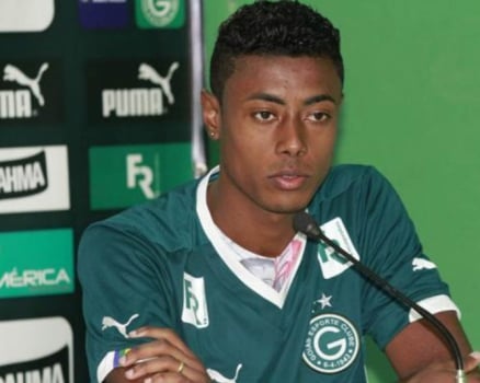 Bruno Henrique ganhou projeção internacional pelo Goiás (Foto: Divulgação/Goiás)