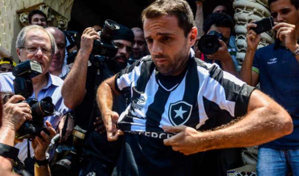 Reapresentação de Montillo no Botafogo