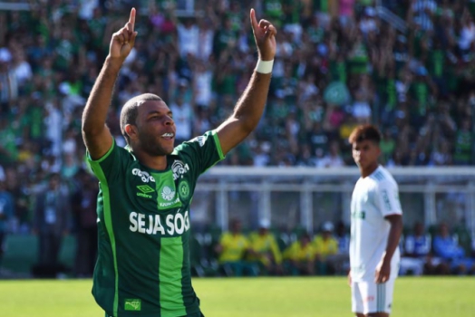 Chapecoense x Palmeiras - Gol Amaral