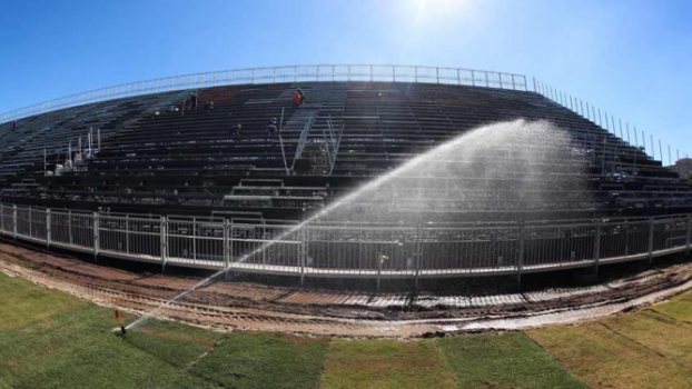Construção do estádio Luso Brasileiro