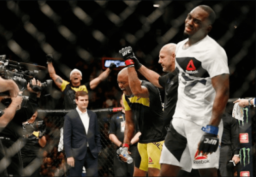 Anderson SIlva venceu Derek Brunson no UFC 208