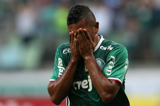 Cuca mostra otimismo com Borja, mas alerta: 'Processo gradativo'