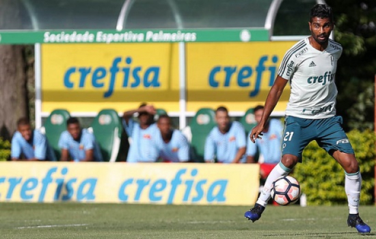 Thiago Santos luta para mudar estilo e conquista outro técnico no Verdão