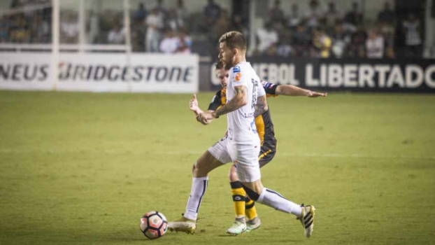 Santos 2 x 0 The Strongest Foto: Flavio Hopp / RAW Image