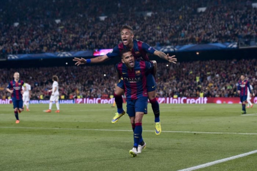 Barcelona 2 x 0 PSG (Quartas da Champions 14/15 - 2 gols de Neymar)